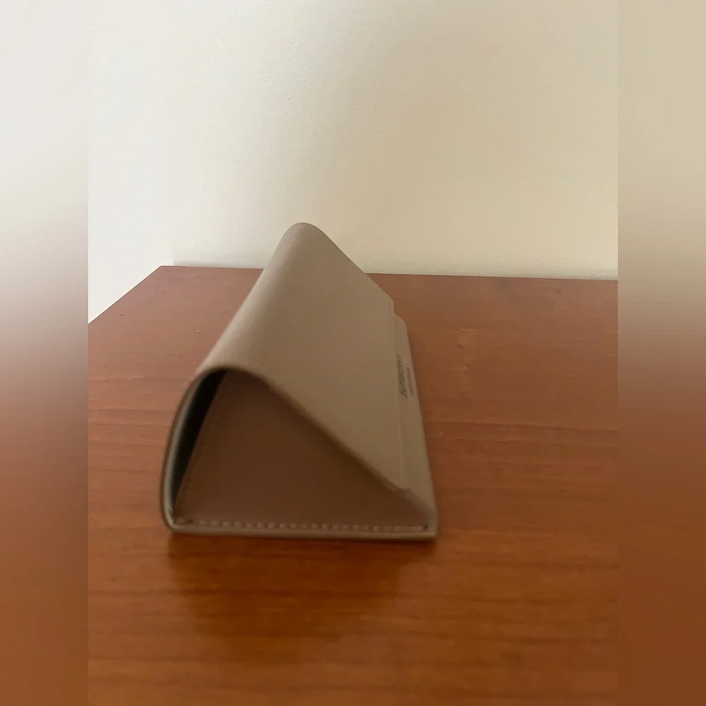Burberry Glasses Case